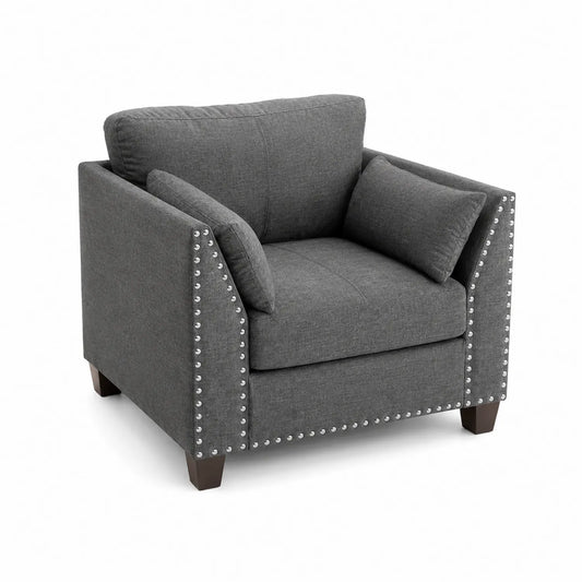 Fauteuil en Tissu Gris avec Accoudoirs Cloutés